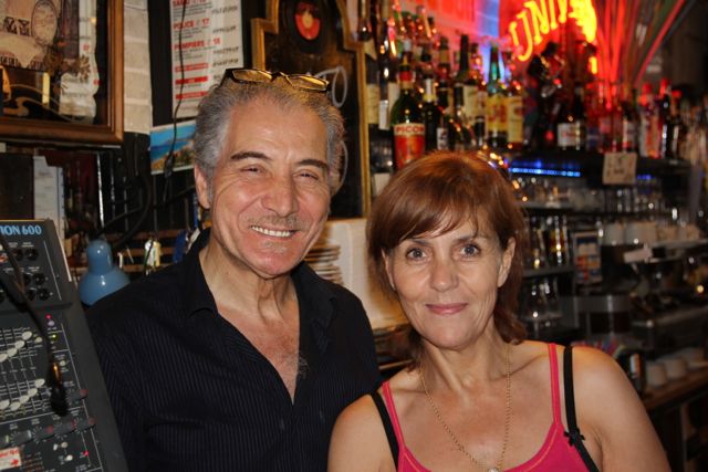 Cafe Universel, Paris